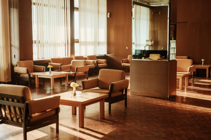The Forgotten Art of Waiting: What We Gave Up When Patience Became Optional