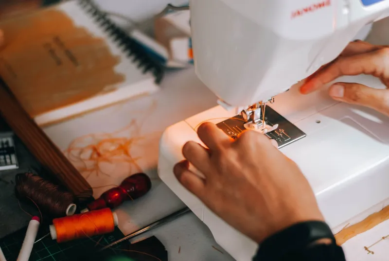 The Stitch in Time: When Americans Knew Exactly What They Were Wearing — Because They Made It Themselves